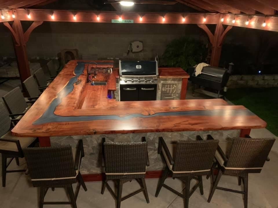Dream Custom Redwood River Outdoor Bar Top Salvaging and Reclaiming